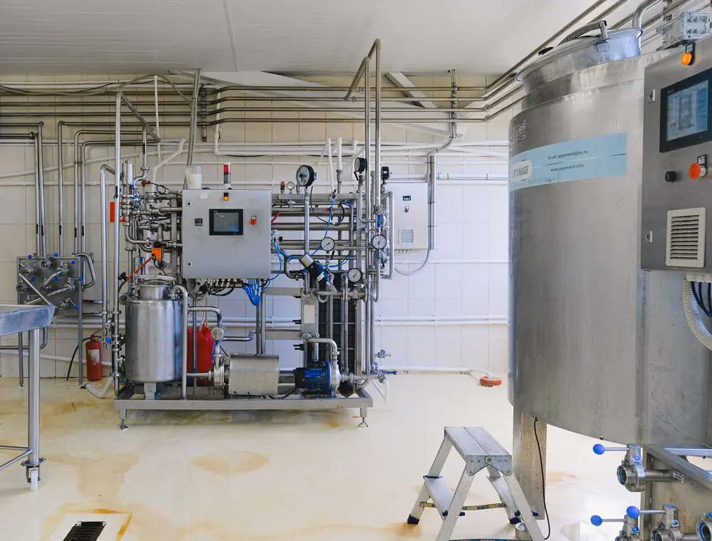 Sala de proceso para fraccionamiento y mezclado